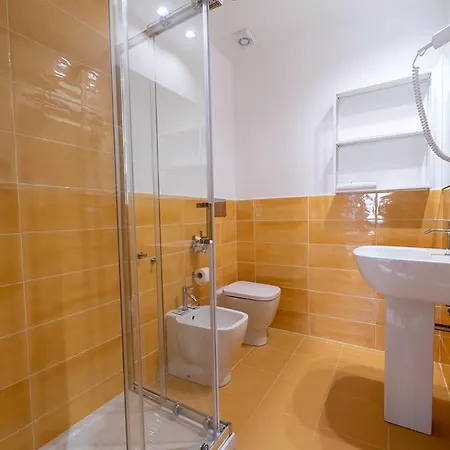 P.c. Boutique H. Vesuvius, Centro, By Clapa Group 那不勒斯