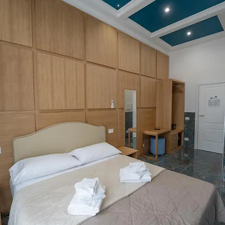 Guest house P.c. Boutique H. Vesuvius, Centro, By Clapa Group *